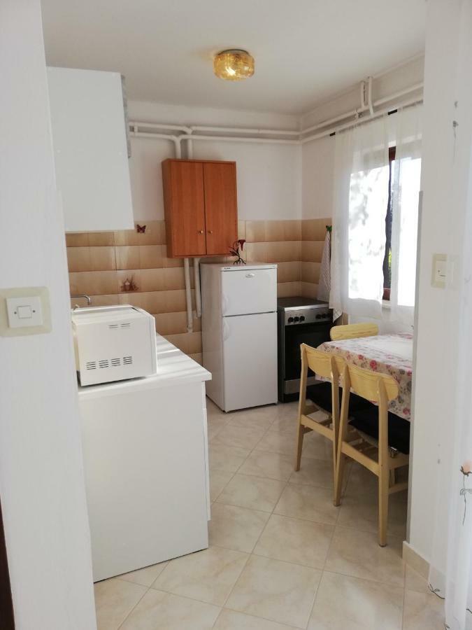 Apartment Kuki โปเรช ภายนอก รูปภาพ