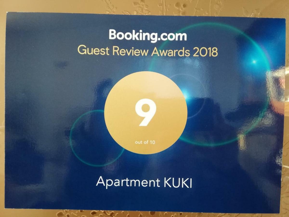 Apartment Kuki โปเรช ภายนอก รูปภาพ
